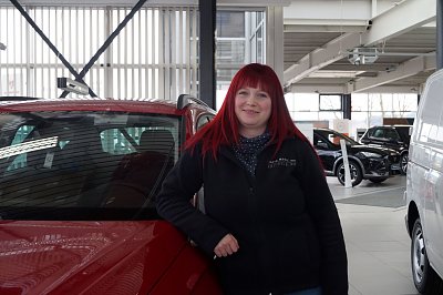 Portrait von Frau Celine Scheithauer