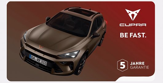 Freigestellter CUPRA Formentor vor einem braunen Hintergrund (Cupra)