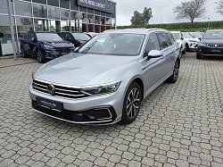 Volkswagen PASSAT GTE VARIANT 1.4 eHYBRID DSG NAVI SHZ RFK Bildbeschreibung: Volkswagen PASSAT GTE VARIANT 1.4 eHYBRID DSG NAVI SHZ RFK