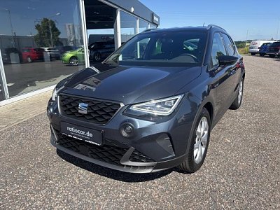 Seat ARONA FR 1.0 TSI EINPARKH. FULL-LINK DAB+ KLIMA Seat ARONA FR 1.0 TSI EINPARKH. FULL-LINK DAB+ KLIMA