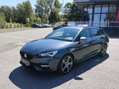 Seat LEON SPORTSTOURER FR PLUS 2.0 TSI DSG NAVI SHZ Seat LEON SPORTSTOURER FR PLUS 2.0 TSI DSG NAVI SHZ