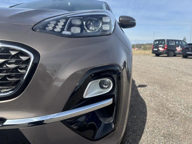 Kia SPORTAGE 1.6 GDI DREAM TEAM 2WD NAVI LEDER SHZ Bildbeschreibung: Kia SPORTAGE 1.6 GDI DREAM TEAM 2WD NAVI LEDER SHZ