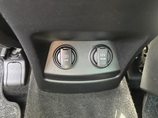 Kia SPORTAGE 1.6 GDI DREAM TEAM 2WD NAVI LEDER SHZ Bildbeschreibung: Kia SPORTAGE 1.6 GDI DREAM TEAM 2WD NAVI LEDER SHZ