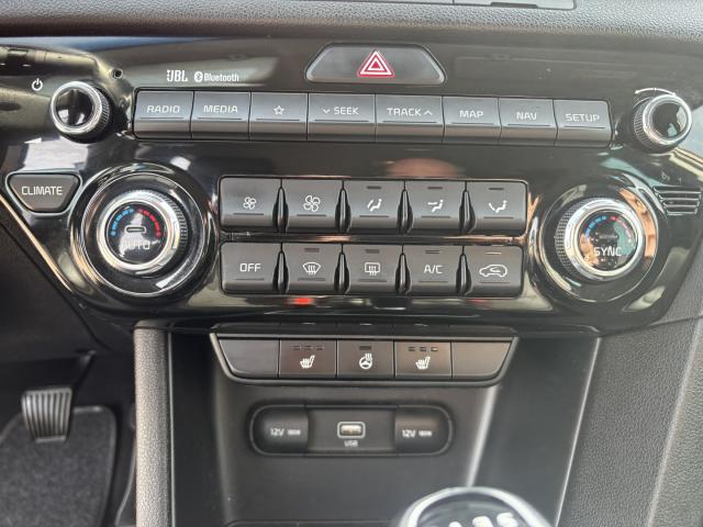 Kia SPORTAGE 1.6 GDI DREAM TEAM 2WD NAVI LEDER SHZ Bildbeschreibung: Kia SPORTAGE 1.6 GDI DREAM TEAM 2WD NAVI LEDER SHZ