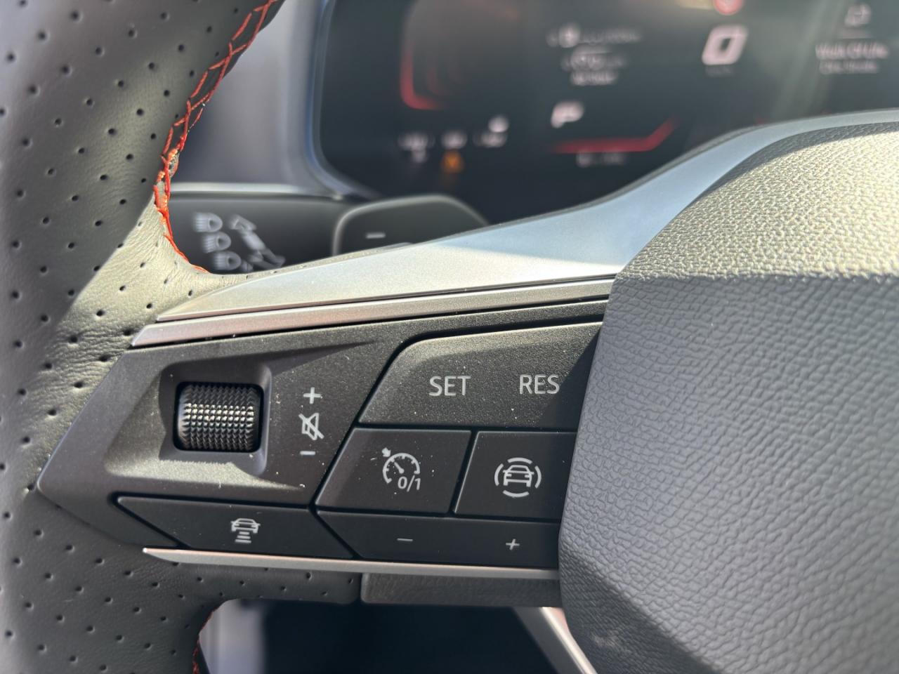 Seat IBIZA FR 1.0 TSI DSG, CO2-Klasse: D, NAVI AHZV-VORB. SITZHEIZ. Bildbeschreibung: Seat IBIZA FR 1.0 TSI DSG, CO2-Klasse: D, NAVI AHZV-VORB. SITZHEIZ.
