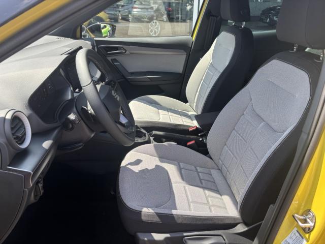 Seat ARONA FR 1.0 TSI DSG, CO2-Klasse: D, NAVI PARKLENKASS. AHZV-VOR. Bildbeschreibung: Seat ARONA FR 1.0 TSI DSG, CO2-Klasse: D, NAVI PARKLENKASS. AHZV-VOR.