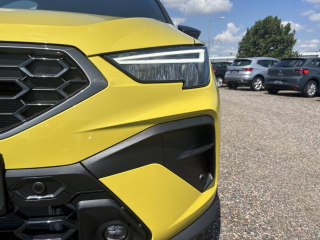 Seat ARONA FR 1.0 TSI DSG, CO2-Klasse: D, NAVI PARKLENKASS. AHZV-VOR. Bildbeschreibung: Seat ARONA FR 1.0 TSI DSG, CO2-Klasse: D, NAVI PARKLENKASS. AHZV-VOR.