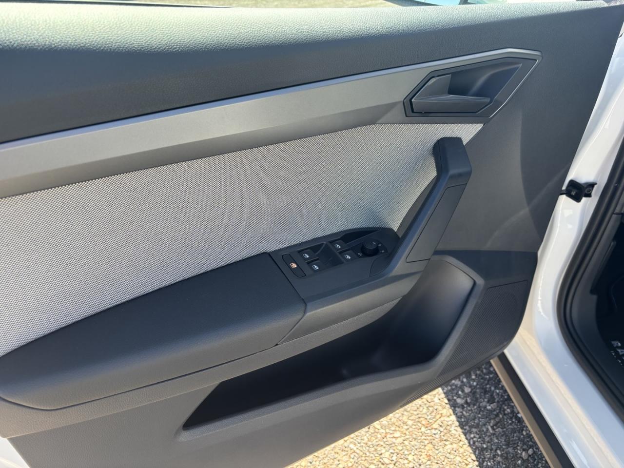 Seat ARONA FR 1.0 TSI, CO2-Klasse: D, NAVI SITZHEIZ. AHZV-VORBER. EPH Bildbeschreibung: Seat ARONA FR 1.0 TSI, CO2-Klasse: D, NAVI SITZHEIZ. AHZV-VORBER. EPH