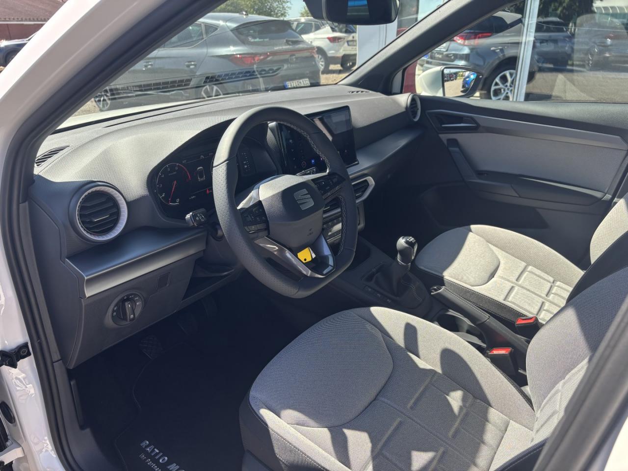 Seat ARONA FR 1.0 TSI, CO2-Klasse: D, NAVI SITZHEIZ. AHZV-VORBER. EPH Bildbeschreibung: Seat ARONA FR 1.0 TSI, CO2-Klasse: D, NAVI SITZHEIZ. AHZV-VORBER. EPH