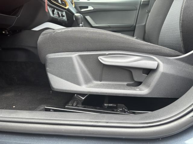 Seat ARONA STYLE 1.0 TSI DSG FULL-LINK EINPARKH. DAB+ Bildbeschreibung: Seat ARONA STYLE 1.0 TSI DSG FULL-LINK EINPARKH. DAB+