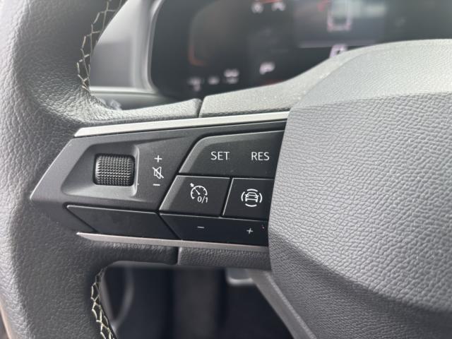 Seat ARONA STYLE 1.0 TSI DSG FULL-LINK EINPARKH. DAB+ Bildbeschreibung: Seat ARONA STYLE 1.0 TSI DSG FULL-LINK EINPARKH. DAB+
