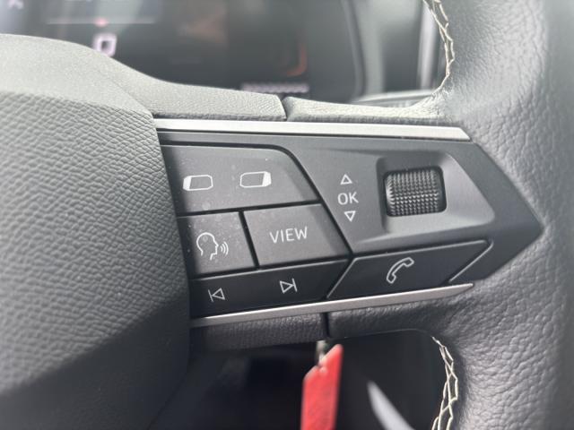 Seat ARONA STYLE 1.0 TSI DSG FULL-LINK EINPARKH. DAB+ Bildbeschreibung: Seat ARONA STYLE 1.0 TSI DSG FULL-LINK EINPARKH. DAB+
