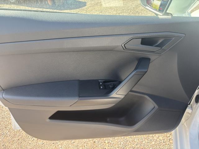 Seat IBIZA REFERENCE 1.0 MPI FRONT-ASS. DAB+ FREISPR. Bildbeschreibung: Seat IBIZA REFERENCE 1.0 MPI FRONT-ASS. DAB+ FREISPR.