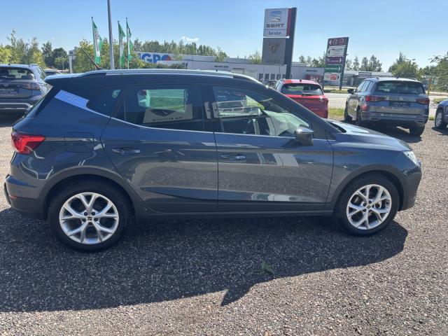 Seat ARONA FR 1.0 TSI EINPARKH. FULL-LINK DAB+ KLIMA Bildbeschreibung: Seat ARONA FR 1.0 TSI EINPARKH. FULL-LINK DAB+ KLIMA