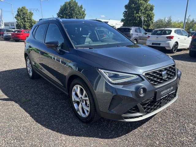 Seat ARONA FR 1.0 TSI EINPARKH. FULL-LINK DAB+ KLIMA Bildbeschreibung: Seat ARONA FR 1.0 TSI EINPARKH. FULL-LINK DAB+ KLIMA
