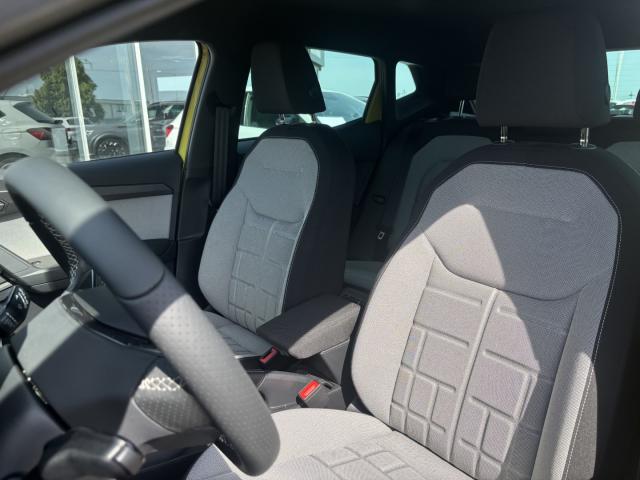 Seat IBIZA FR 1.0 TSI, CO2-Klasse: D, NAVI SITZHEIZ. EINPARKH. DAB+ Bildbeschreibung: Seat IBIZA FR 1.0 TSI, CO2-Klasse: D, NAVI SITZHEIZ. EINPARKH. DAB+