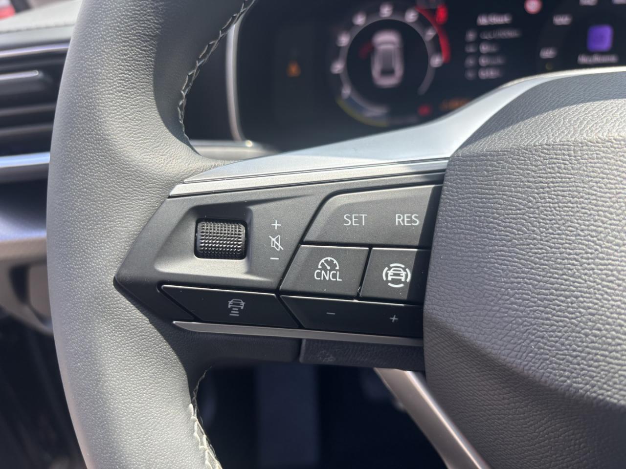 Seat LEON SPORTSTOURER ROAD EDITION 1.5 TSI, CO2-Klasse: D, NAVI SHZ Bildbeschreibung: Seat LEON SPORTSTOURER ROAD EDITION 1.5 TSI, CO2-Klasse: D, NAVI SHZ