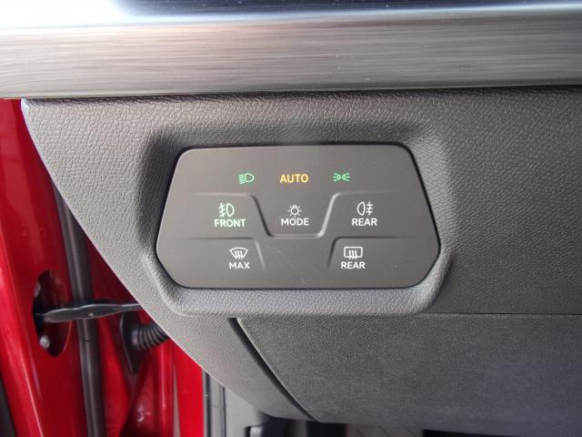 Cupra LEON SPORTSTOURER 2.0 TSI DSG NAVI SITZHEIZ. EPH Bildbeschreibung: Cupra LEON SPORTSTOURER 2.0 TSI DSG NAVI SITZHEIZ. EPH