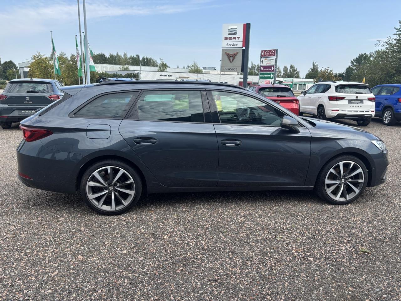 Seat LEON SPORTSTOURER FR 1.5 TSI DSG NAVI EINPARKH. Bildbeschreibung: Seat LEON SPORTSTOURER FR 1.5 TSI DSG NAVI EINPARKH.