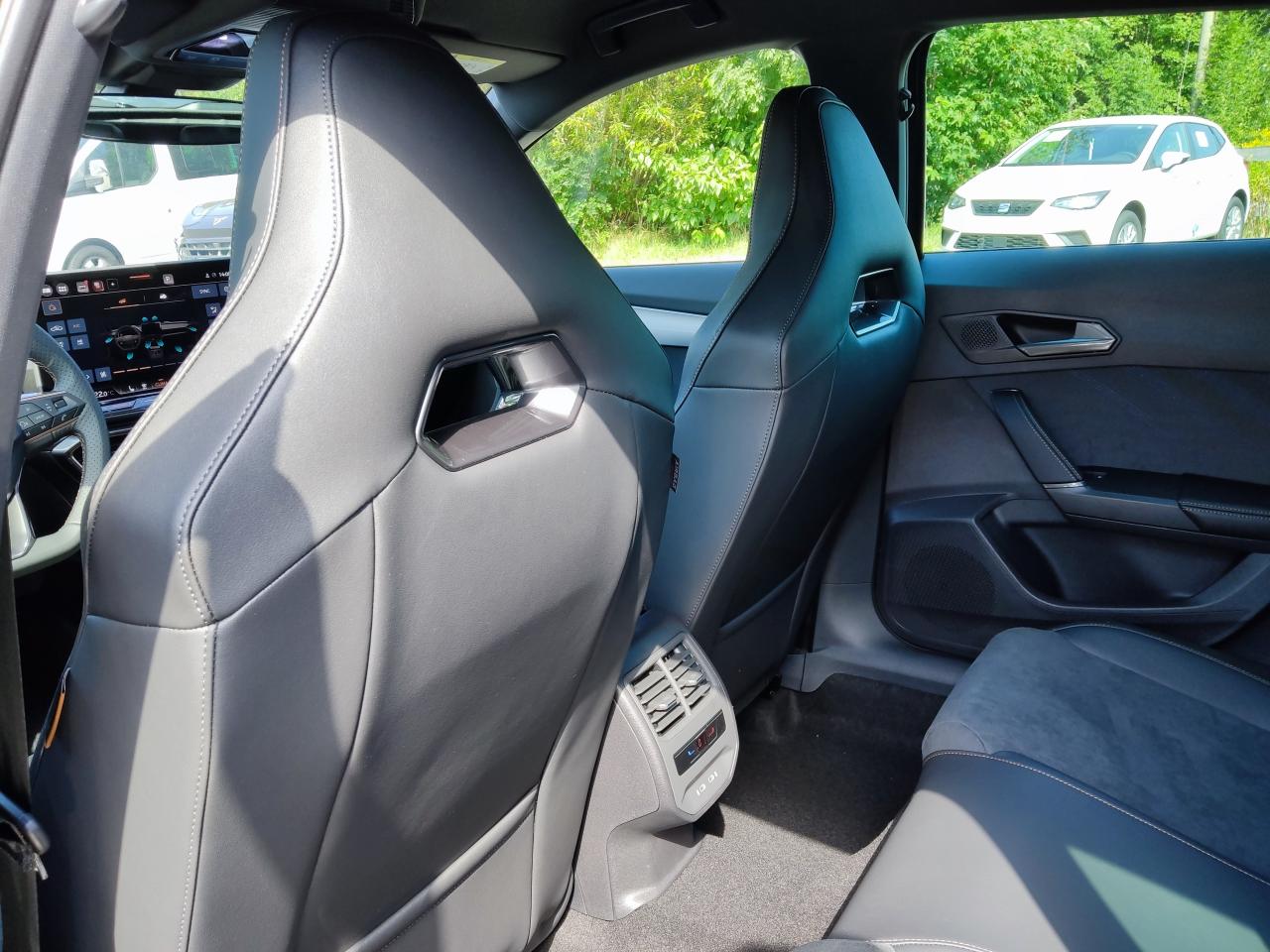 Cupra FORMENTOR 1.5 TSI, CO2-Klasse: E, NAVI AHZV-VORBER. MATRIX-LED Bildbeschreibung: Cupra FORMENTOR 1.5 TSI, CO2-Klasse: E, NAVI AHZV-VORBER. MATRIX-LED