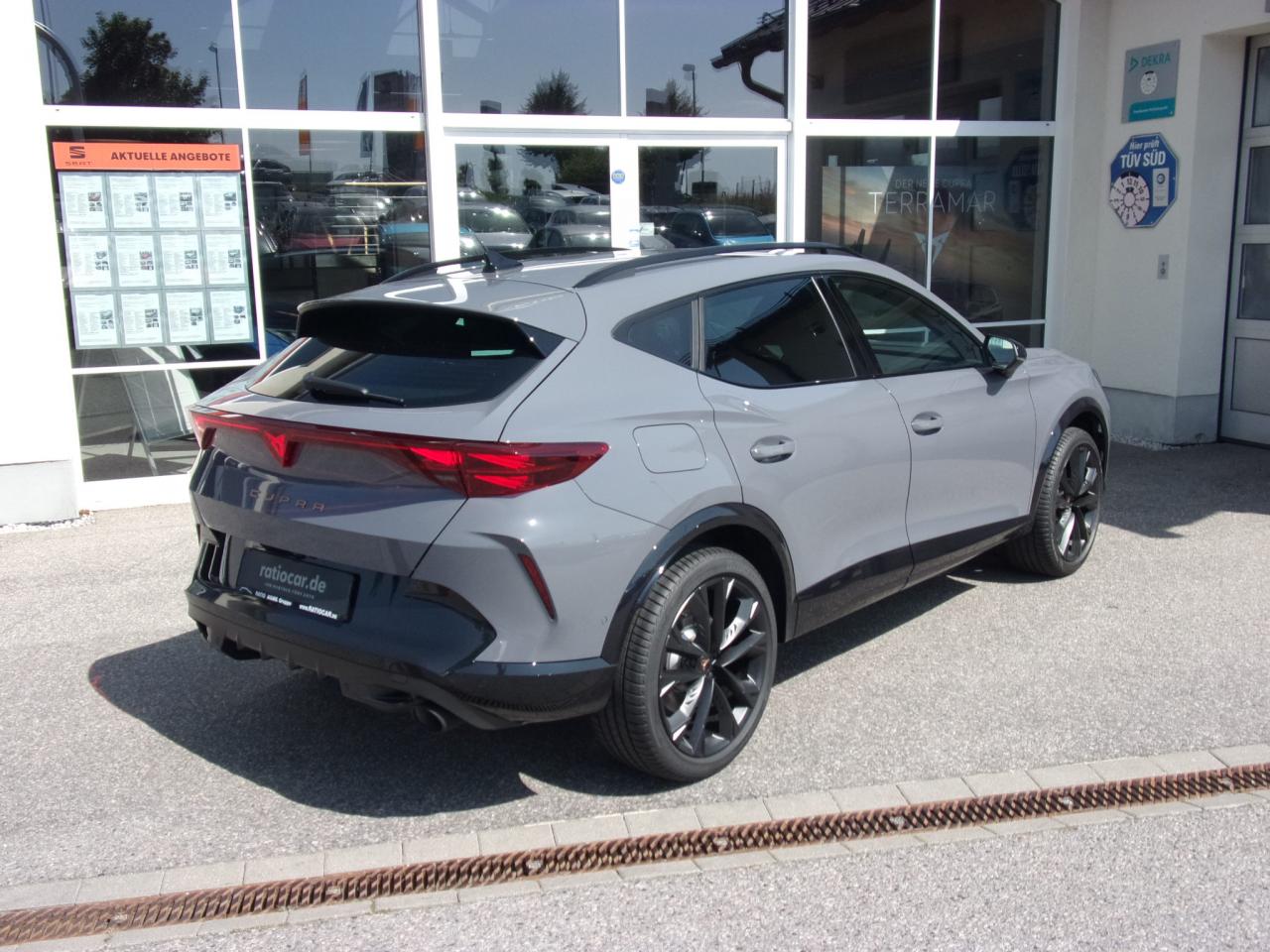 Cupra FORMENTOR VZ BLACK EDITION 2.0 TSI DSG, CO2-Klasse: G, NAVI AHK Bildbeschreibung: Cupra FORMENTOR VZ BLACK EDITION 2.0 TSI DSG, CO2-Klasse: G, NAVI AHK