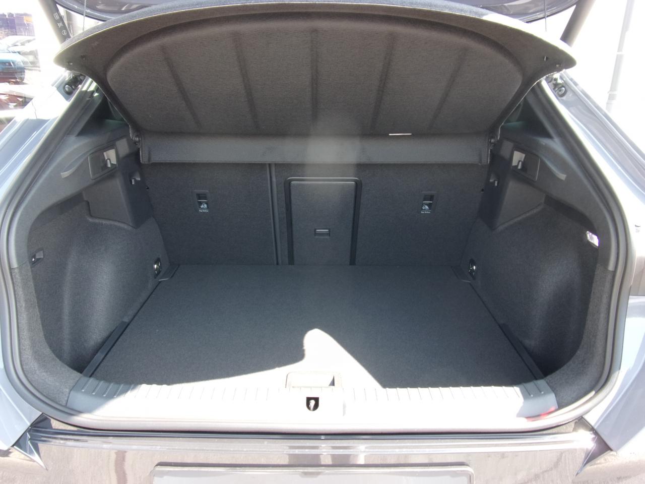Cupra FORMENTOR VZ BLACK EDITION 2.0 TSI DSG, CO2-Klasse: G, NAVI AHK Bildbeschreibung: Cupra FORMENTOR VZ BLACK EDITION 2.0 TSI DSG, CO2-Klasse: G, NAVI AHK