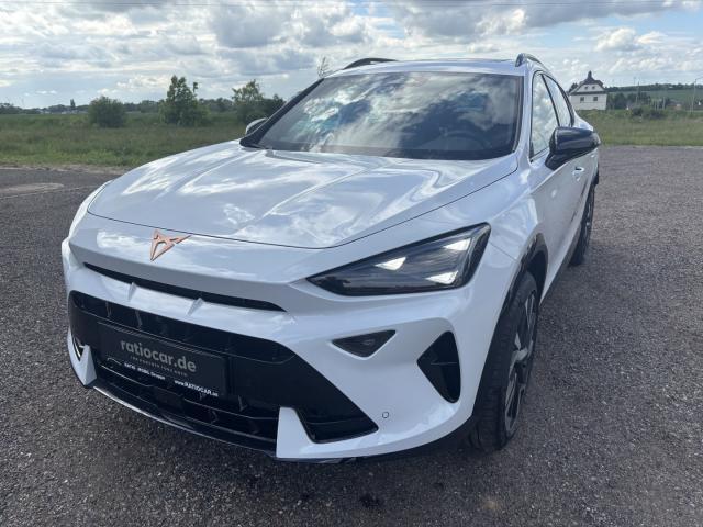 Cupra FORMENTOR 1.5 TSI, CO2-Klasse: E, NAVI AHZV-VORBER. PANORAMADACH Bildbeschreibung: Cupra FORMENTOR 1.5 TSI, CO2-Klasse: E, NAVI AHZV-VORBER. PANORAMADACH