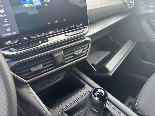 Cupra FORMENTOR 1.5 TSI, CO2-Klasse: E, NAVI AHZV-VORBER. PANORAMADACH Bildbeschreibung: Cupra FORMENTOR 1.5 TSI, CO2-Klasse: E, NAVI AHZV-VORBER. PANORAMADACH