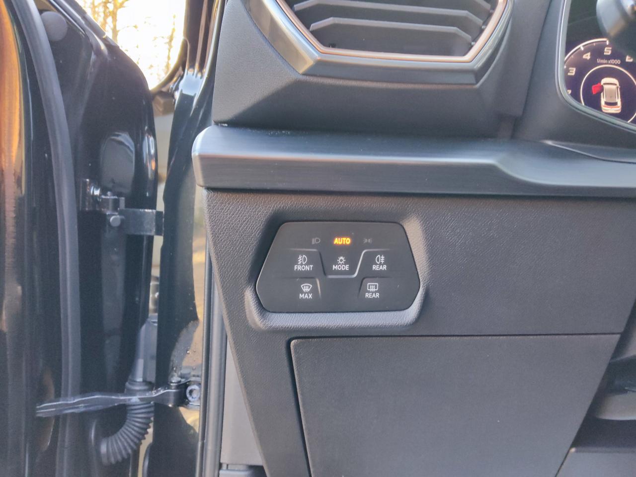 Cupra FORMENTOR 1.5 TSI GAR.-09/2026* NAVI SITZH. DAB+ Bildbeschreibung: Cupra FORMENTOR 1.5 TSI GAR.-09/2026* NAVI SITZH. DAB+