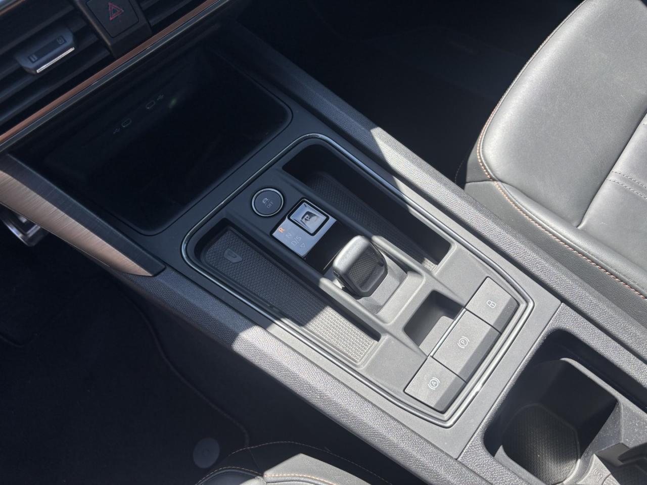 Cupra FORMENTOR VZ 1.4 E HYBRID NAVI EINPARKH. SITZH. Bildbeschreibung: Cupra FORMENTOR VZ 1.4 E HYBRID NAVI EINPARKH. SITZH.