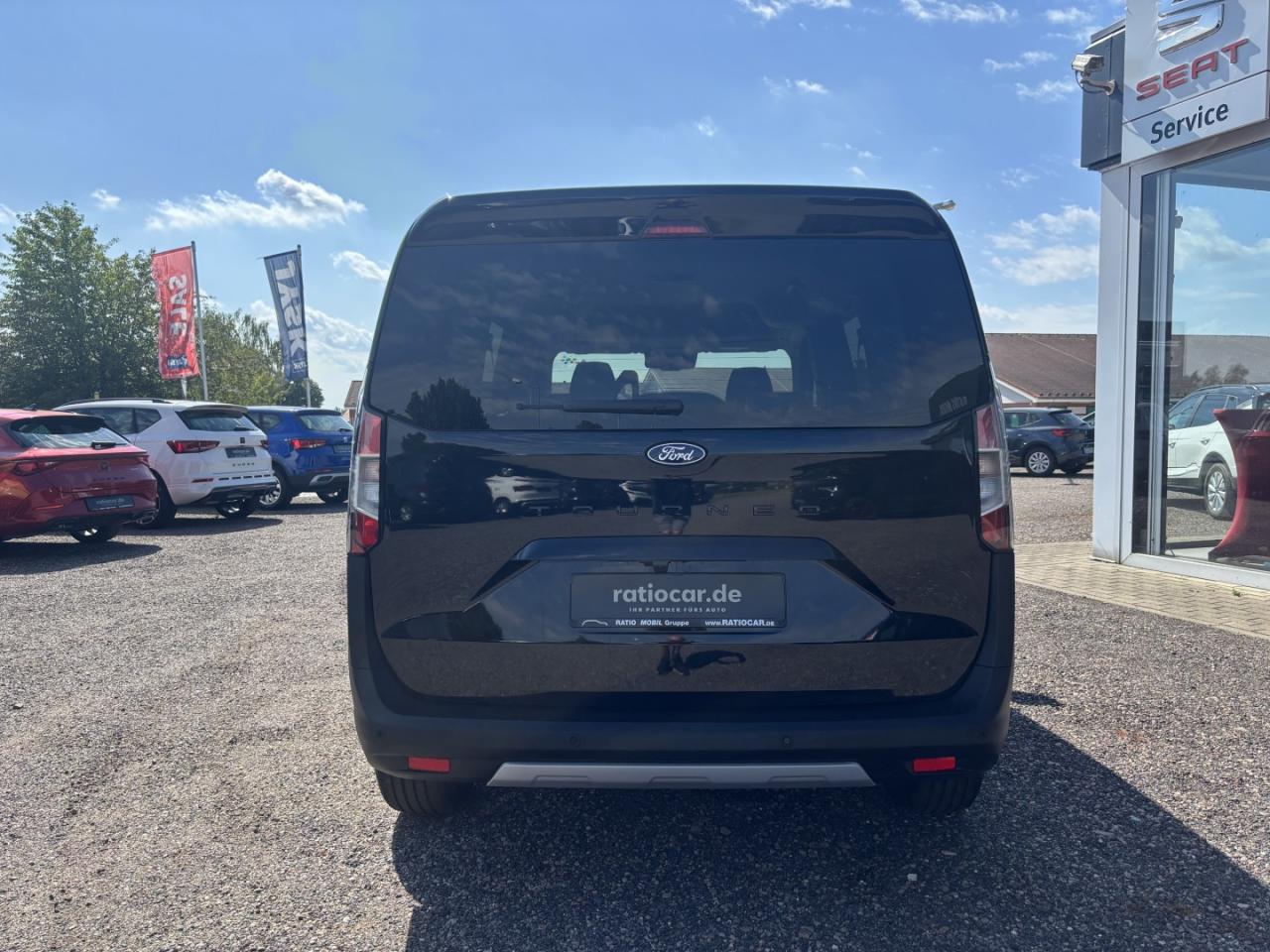 Ford TOURNEO 1.0 , CO2-Klasse: B, NAVI Bildbeschreibung: Ford TOURNEO 1.0 , CO2-Klasse: B, NAVI