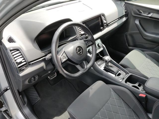 Skoda KAROQ SPORTLINE 1.5 TSI DSG 4X4 NAVI EINPARKH. Bildbeschreibung: Skoda KAROQ SPORTLINE 1.5 TSI DSG 4X4 NAVI EINPARKH.