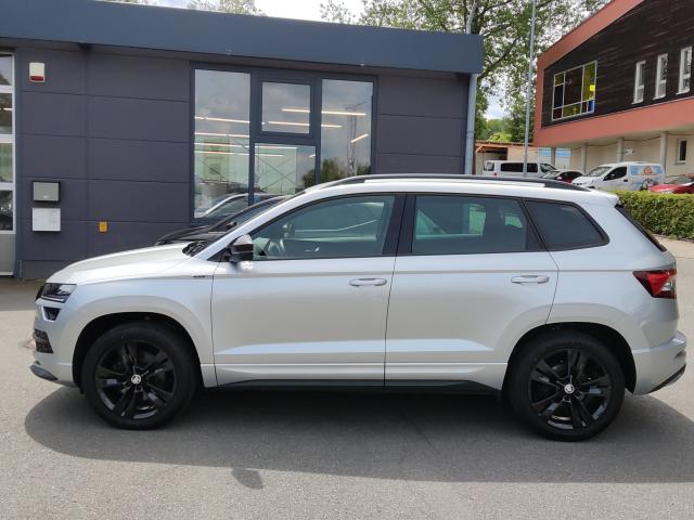 Skoda KAROQ SPORTLINE 1.5 TSI DSG 4X4 NAVI EINPARKH. Bildbeschreibung: Skoda KAROQ SPORTLINE 1.5 TSI DSG 4X4 NAVI EINPARKH.