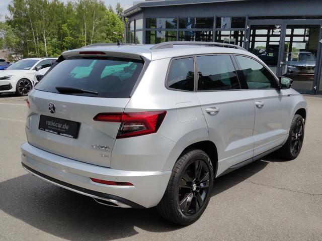Skoda KAROQ SPORTLINE 1.5 TSI DSG 4X4 NAVI EINPARKH. Bildbeschreibung: Skoda KAROQ SPORTLINE 1.5 TSI DSG 4X4 NAVI EINPARKH.