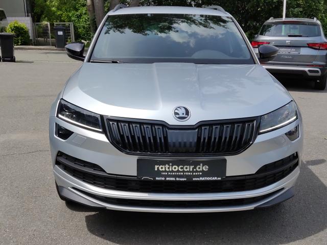 Skoda KAROQ SPORTLINE 1.5 TSI DSG 4X4 NAVI EINPARKH. Bildbeschreibung: Skoda KAROQ SPORTLINE 1.5 TSI DSG 4X4 NAVI EINPARKH.