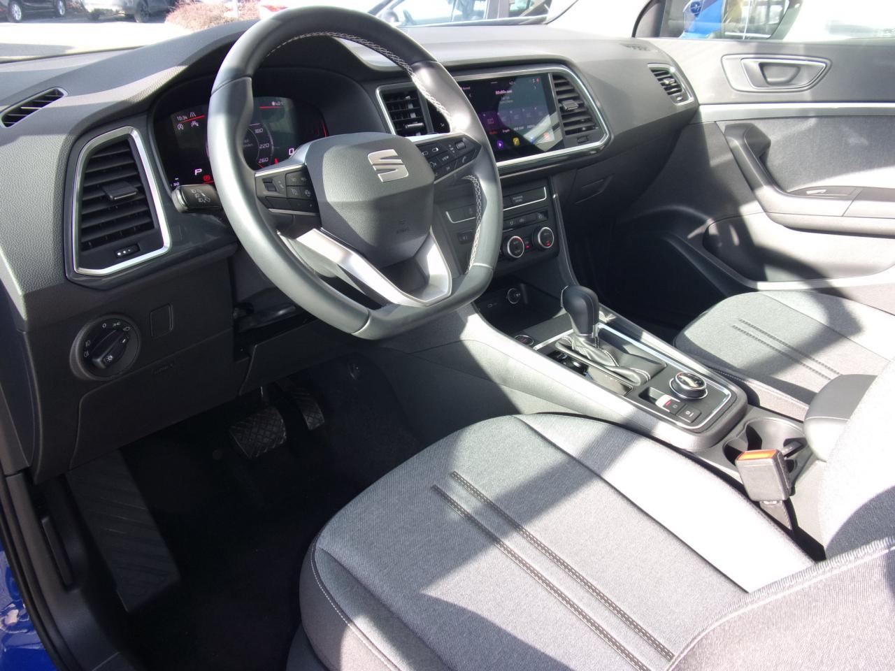Seat ATECA STYLE 2.0 TDI DSG 4DRIVE DAB+ USB NAVI Bildbeschreibung: Seat ATECA STYLE 2.0 TDI DSG 4DRIVE DAB+ USB NAVI