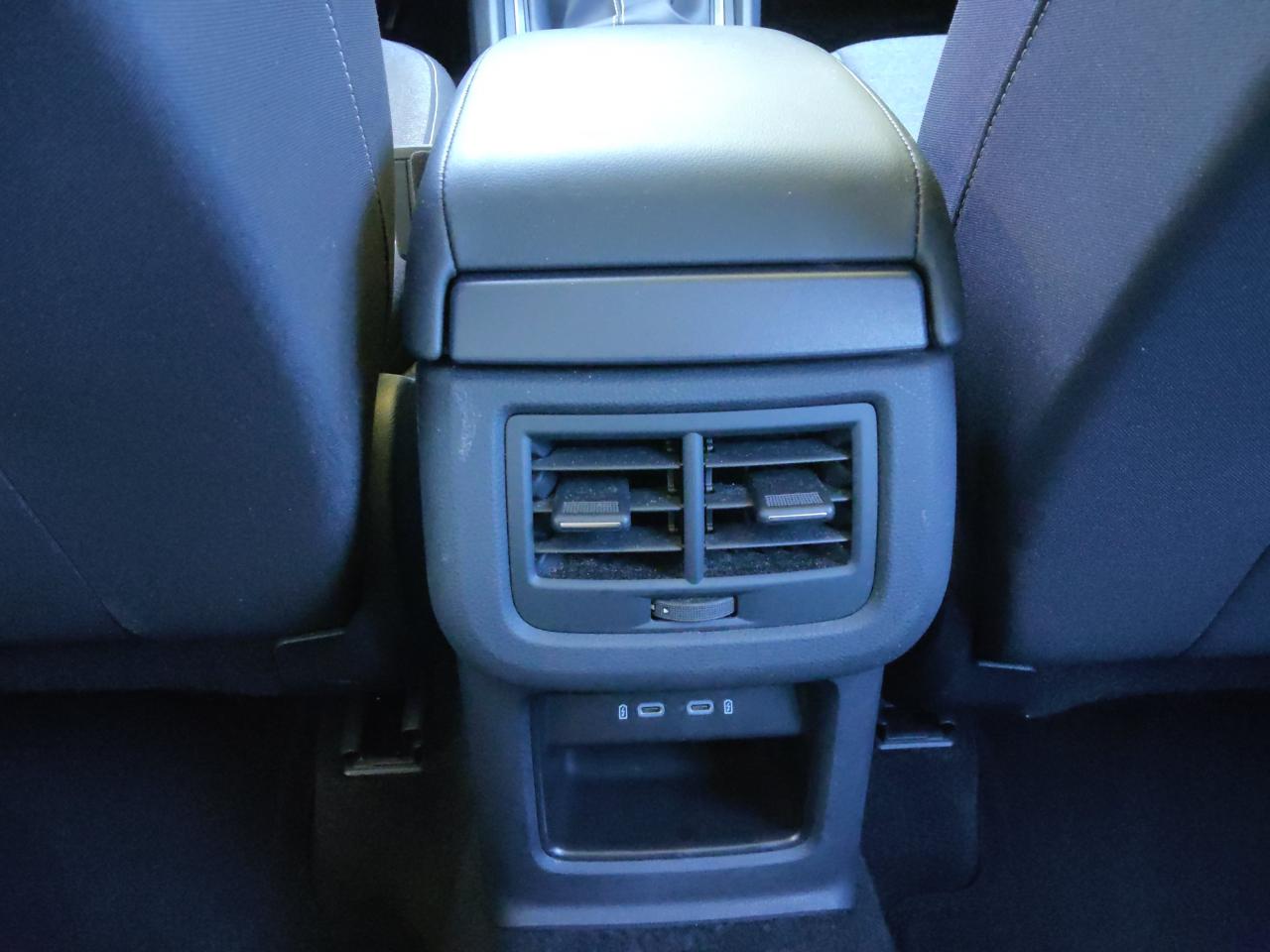 Seat ATECA 1.5 STYLE NAVI SITZH. BEHEIZB. LENKRAD Bildbeschreibung: Seat ATECA 1.5 STYLE NAVI SITZH. BEHEIZB. LENKRAD
