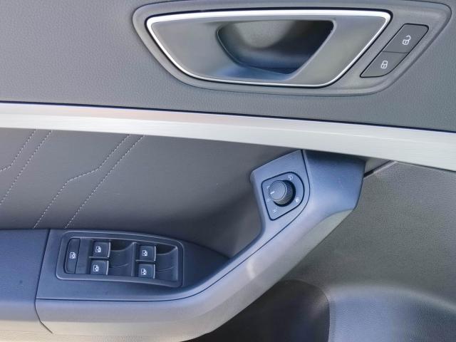Seat ATECA FR BLACK EDITION 1.5 TSI DSG, CO2-Klasse: E, AHZV NAVI Bildbeschreibung: Seat ATECA FR BLACK EDITION 1.5 TSI DSG, CO2-Klasse: E, AHZV NAVI