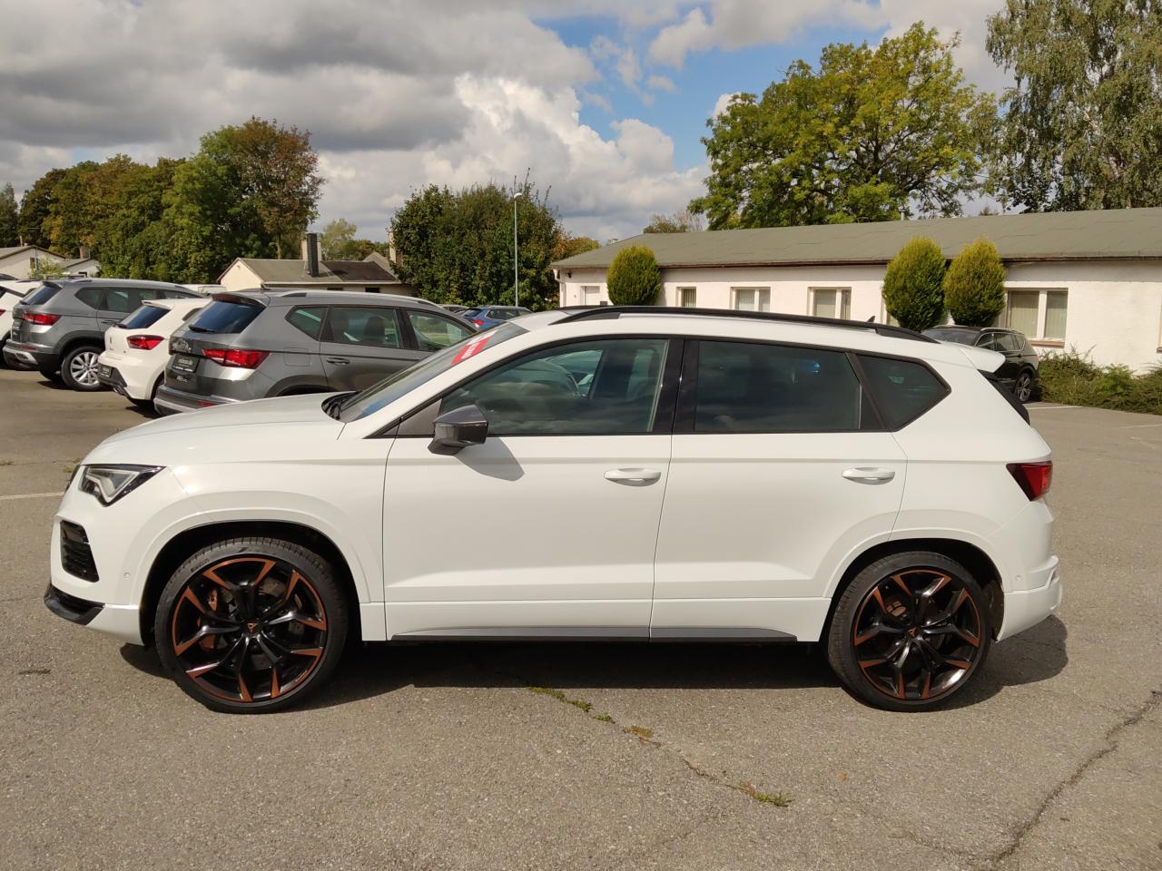Cupra ATECA EDITION VZ 2.0 TSI DSG 4DRIVE +GAR.* AHK Bildbeschreibung: Cupra ATECA EDITION VZ 2.0 TSI DSG 4DRIVE +GAR.* AHK