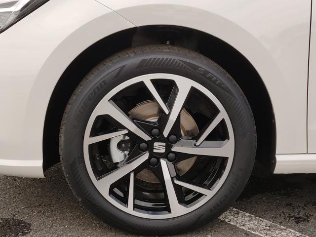 Seat IBIZA FR 1.0 TSI, CO2-Klasse: D, NAVI SITZHEIZ. EINPARKH. DAB+ Bildbeschreibung: Seat IBIZA FR 1.0 TSI, CO2-Klasse: D, NAVI SITZHEIZ. EINPARKH. DAB+