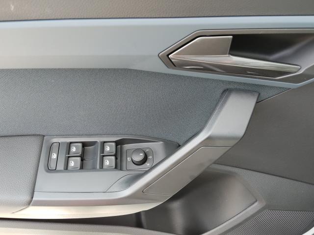 Seat IBIZA FR 1.0 TSI, CO2-Klasse: D, NAVI SITZHEIZ. EINPARKH. DAB+ Bildbeschreibung: Seat IBIZA FR 1.0 TSI, CO2-Klasse: D, NAVI SITZHEIZ. EINPARKH. DAB+
