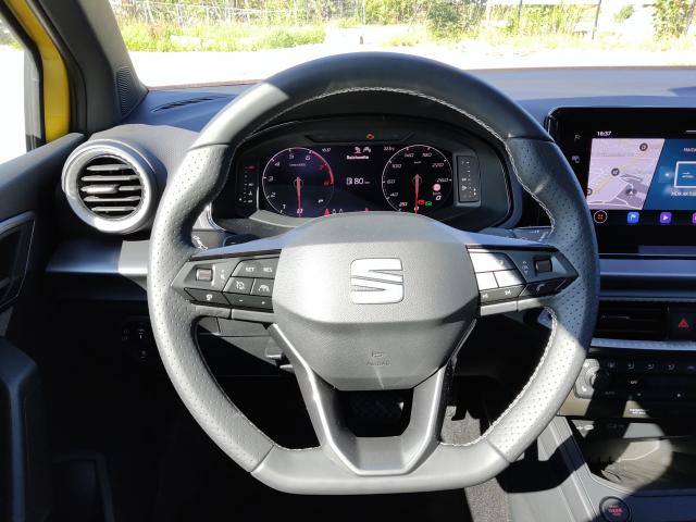 Seat ARONA FR 1.0 TSI DSG, CO2-Klasse: D, NAVI SITZHEIZ. AHZV-VORBER. Bildbeschreibung: Seat ARONA FR 1.0 TSI DSG, CO2-Klasse: D, NAVI SITZHEIZ. AHZV-VORBER.