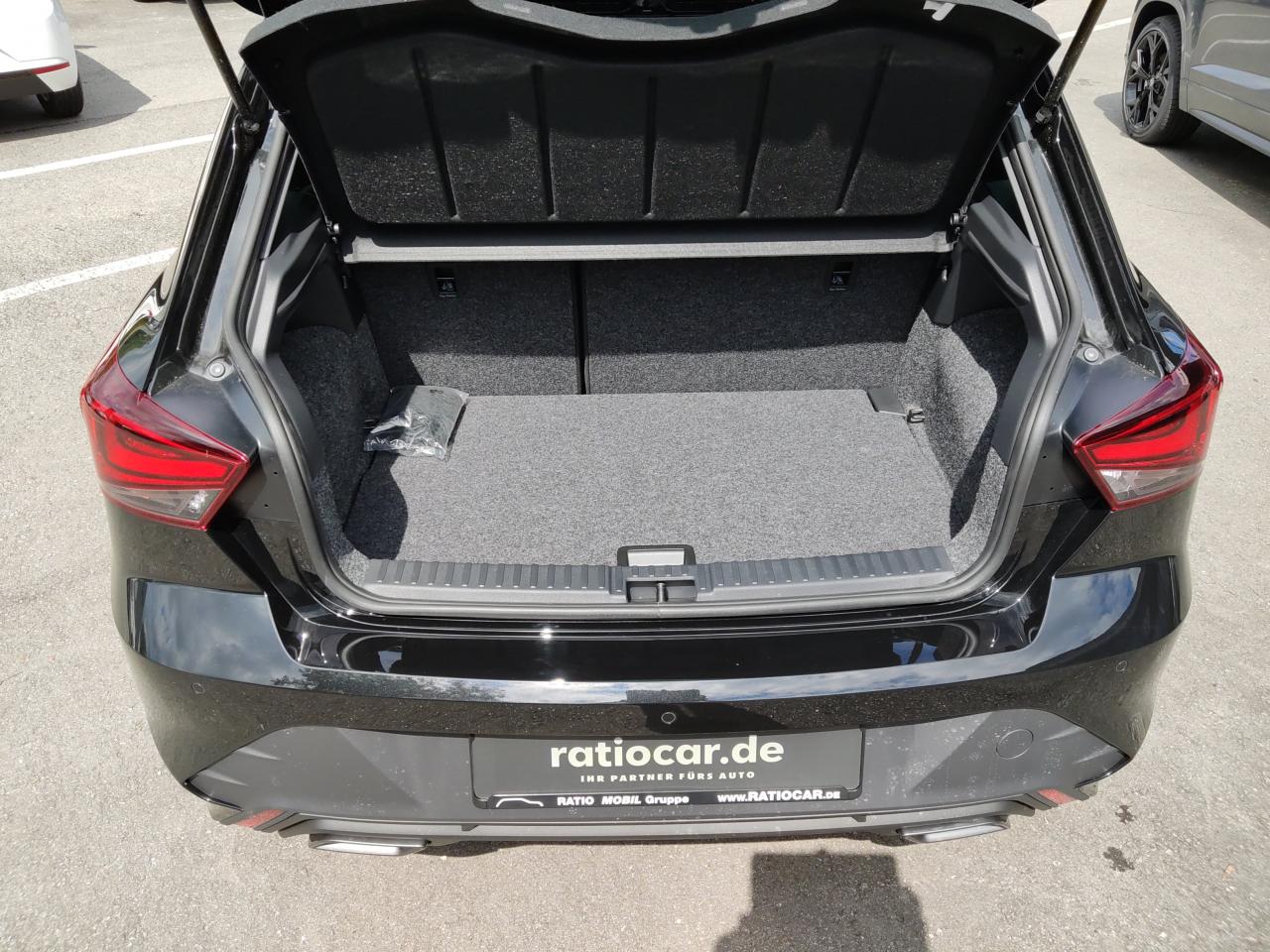 Seat IBIZA 1.0 FR, CO2-Klasse: B, NAVI AHZV-VORBER. SITZHEIZ. EPH Bildbeschreibung: Seat IBIZA 1.0 FR, CO2-Klasse: B, NAVI AHZV-VORBER. SITZHEIZ. EPH