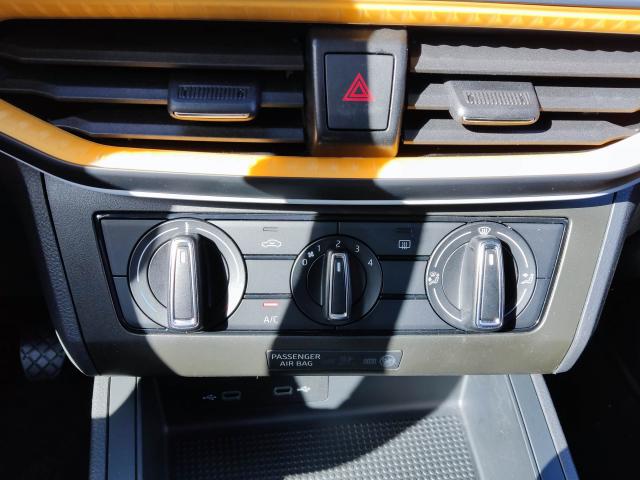 Seat IBIZA STYLE 1.0 TSI EINPARKH. DAB+ TEMPOMAT LED Bildbeschreibung: Seat IBIZA STYLE 1.0 TSI EINPARKH. DAB+ TEMPOMAT LED