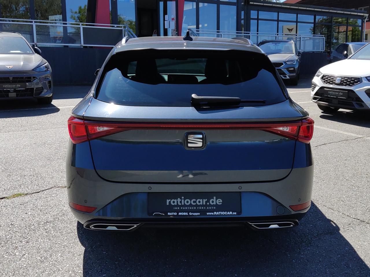 Seat LEON SPORTSTOURER FR PLUS 2.0 TSI DSG NAVI SHZ Bildbeschreibung: Seat LEON SPORTSTOURER FR PLUS 2.0 TSI DSG NAVI SHZ