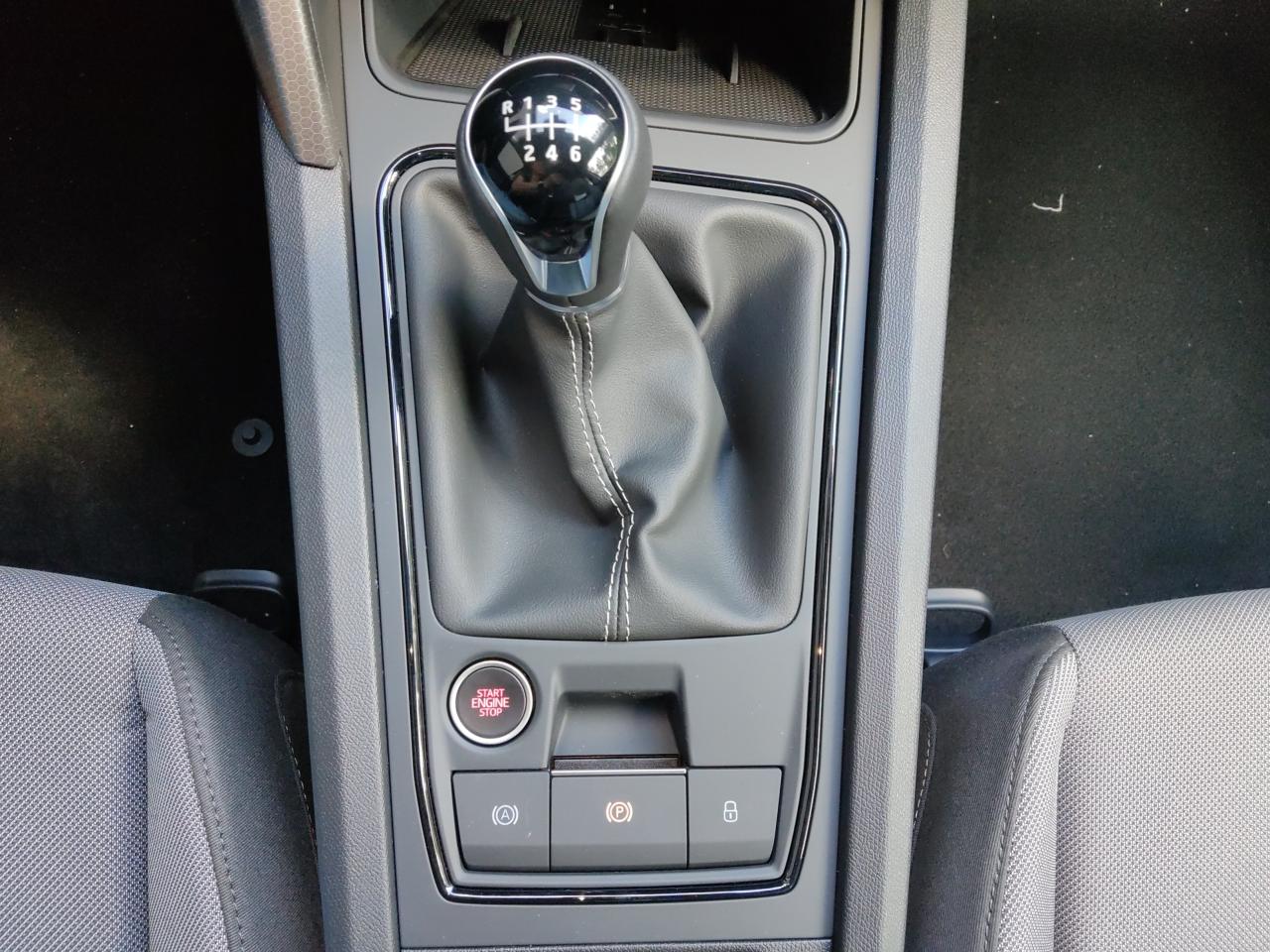 Seat LEON SPORTSTOURER ROAD EDITION 1.5 TSI, CO2-Klasse: D, NAVI SHZ Bildbeschreibung: Seat LEON SPORTSTOURER ROAD EDITION 1.5 TSI, CO2-Klasse: D, NAVI SHZ