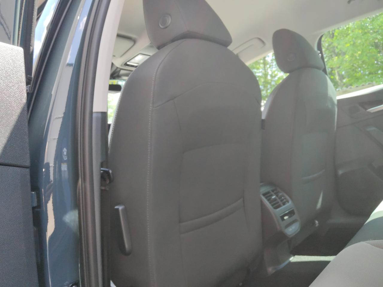 Seat LEON SPORTSTOURER ROAD EDITION 1.5 TSI, CO2-Klasse: D, NAVI SHZ Bildbeschreibung: Seat LEON SPORTSTOURER ROAD EDITION 1.5 TSI, CO2-Klasse: D, NAVI SHZ