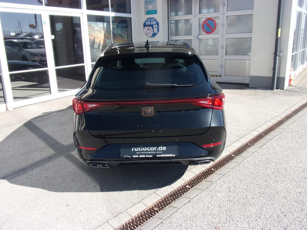 Cupra LEON SPORTSTOURER 2.0 TDI DSG PANORAMADACH DAB+ Bildbeschreibung: Cupra LEON SPORTSTOURER 2.0 TDI DSG PANORAMADACH DAB+