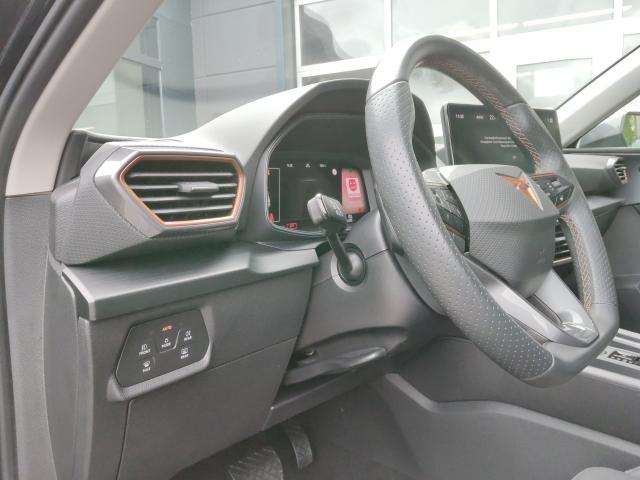 Cupra LEON 2.0 TSI DSG NAVI FREISPR. BEHEIZB. LENKRAD Bildbeschreibung: Cupra LEON 2.0 TSI DSG NAVI FREISPR. BEHEIZB. LENKRAD