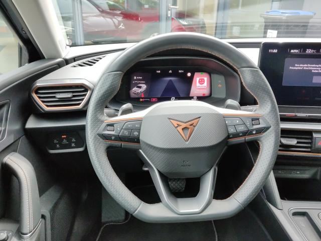Cupra LEON 2.0 TSI DSG NAVI FREISPR. BEHEIZB. LENKRAD Bildbeschreibung: Cupra LEON 2.0 TSI DSG NAVI FREISPR. BEHEIZB. LENKRAD